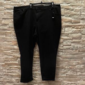 Avenue denim premium stretch rolled cuff girlfriend black jeans 28P